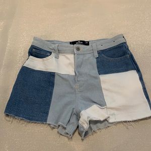 Hollister Blue Jean high-rise mom short 3 inches. Size 7
